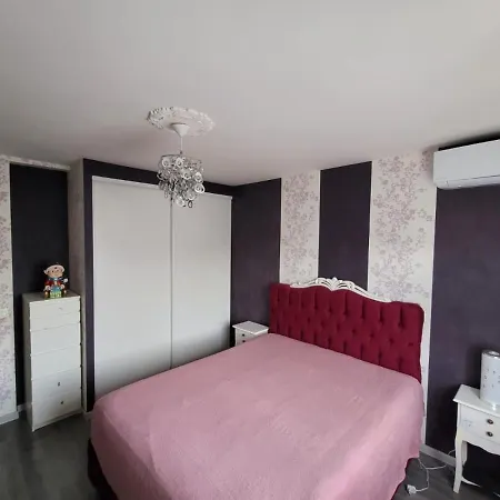 Maison d'hôtes Maison Moderne, 20 Min De Paris